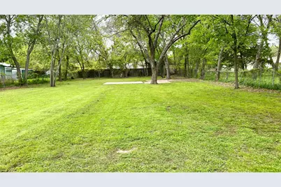 915 N Virginia Street, Terrell, TX 75160 - Photo 21