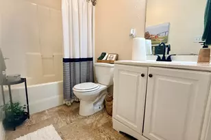 915 N Virginia St, Terrell, TX 75160 - Photo 17