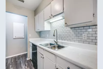 1122 Millview Drive #2104, Arlington, TX 76012 - Photo 5