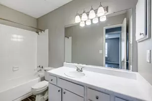 1122 Millview Dr, Arlington, TX 76012 - Photo 11