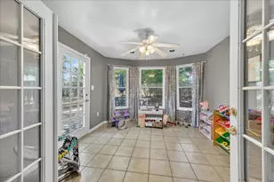 4317 Winchester Ct, Grand Prairie, TX 75052 - Photo 9