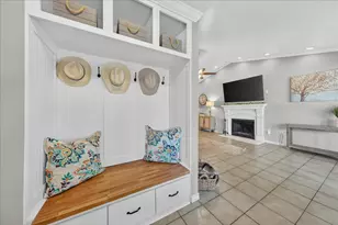 4317 Winchester Ct, Grand Prairie, TX 75052 - Photo 3