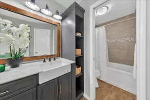 4317 Winchester Ct, Grand Prairie, TX 75052 - Photo 31