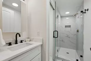 806 N Ruddell St, Denton, TX 76209 - Photo 11
