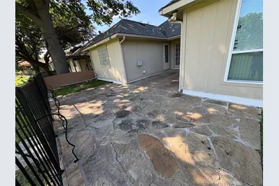 2713 Laurel Oaks Drive, Garland, TX 75044 - Photo 15