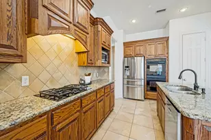 11618 Frontier Dr, Frisco, TX 75033 - Photo 15