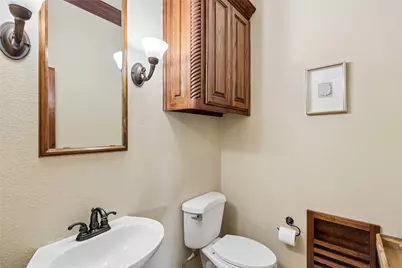 941 Thomas Crossing Drive, Fort Worth, TX 76028 - Photo 27