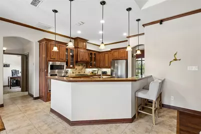 941 Thomas Crossing Drive, Fort Worth, TX 76028 - Photo 17