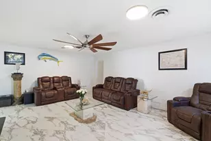 1001 NW 11th St, Mineral Wells, TX 76067 - Photo 13