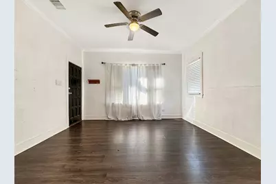 2847 Metropolitan Avenue, Dallas, TX 75215 - Photo 5