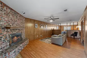 1118 Cozby St E, Benbrook, TX 76126 - Photo 17