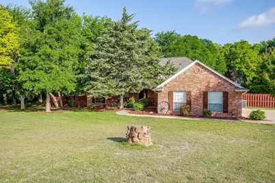 6409 Feather Wind Way, Fort Worth, TX 76135 - Photo 3