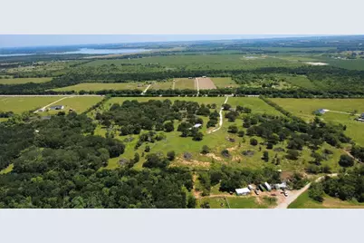 2041 Fm933, Aquilla, TX 76622 - Photo 7