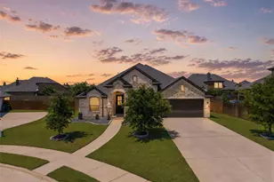 605 Roscoe Dr, Midlothian, TX 76065 - Photo 1