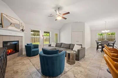605 Roscoe Drive, Midlothian, TX 76065 - Photo 3