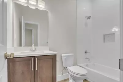 407 Henderson Street, Bonham, TX 75418 - Photo 13