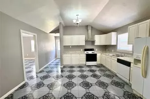1705 Oak Lea Dr, Irving, TX 75061 - Photo 13
