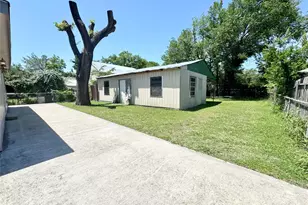 1705 Oak Lea Dr, Irving, TX 75061 - Photo 33