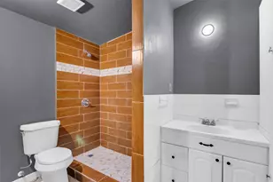 918 Garden Dr, Garland, TX 75040 - Photo 17