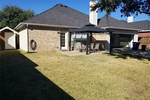 4218 Arbor Creek Dr, Carrollton, TX 75010 - Photo 9