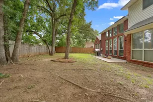 6707 Forest Park Dr, Arlington, TX 76001 - Photo 31