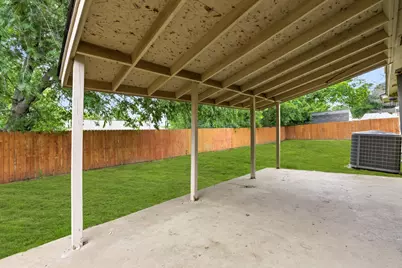 5736 Judie Court, Haltom City, TX 76148 - Photo 5