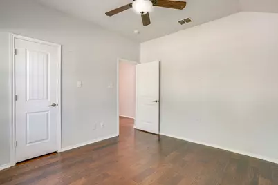 377 Coral Vine Lane, Burleson, TX 76028 - Photo 9