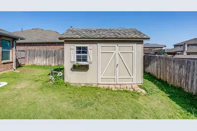 377 Coral Vine Lane, Burleson, TX 76028 - Photo 39