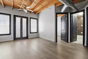 928 Lipscomb St, Fort Worth, TX 76104 - Photo 7