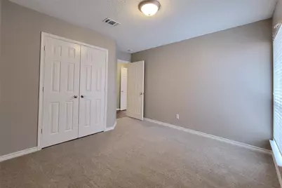 1604 Knoll Ridge Circle, Corinth, TX 76210 - Photo 5
