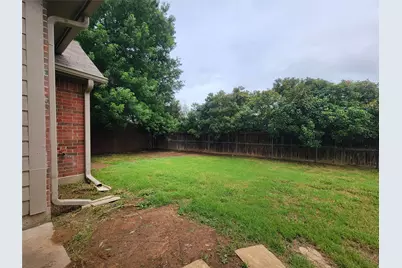 1604 Knoll Ridge Circle, Corinth, TX 76210 - Photo 35