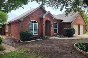 1604 Knoll Ridge Cir, Corinth, TX 76210 - Photo 3