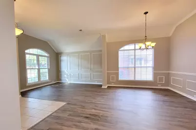 1604 Knoll Ridge Circle, Corinth, TX 76210 - Photo 5