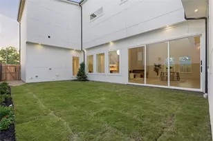 3358 Sylvan Ave, Dallas, TX 75212 - Photo 11