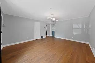 1510 Ravenwood Dr, Arlington, TX 76013 - Photo 9