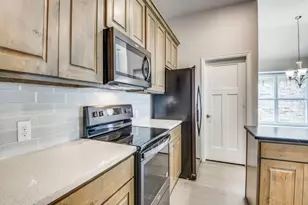 1004 Churchill Dr, Princeton, TX 75407 - Photo 9