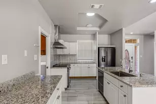 1466 Oakwood Dr, Stephenville, TX 76401 - Photo 13