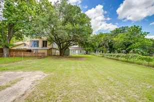 418 E Akard St, Weatherford, TX 76086 - Photo 29