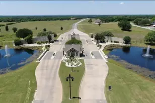 30077 Woodcrest Dr, Whitney, TX 76692 - Photo 1
