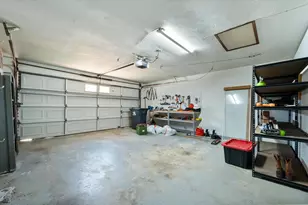 7009 Forestview Dr, Arlington, TX 76016 - Photo 17