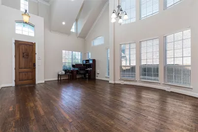 2555 Hannah Circle, Frisco, TX 75033 - Photo 5