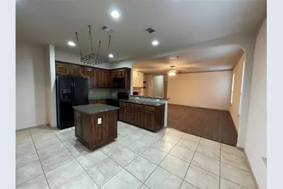 532 Baverton Lane, Fort Worth, TX 76052 - Photo 9