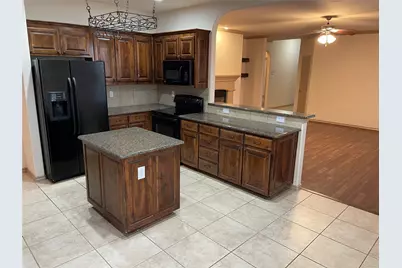 532 Baverton Lane, Fort Worth, TX 76052 - Photo 13