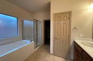 532 Baverton Ln, Fort Worth, TX 76052 - Photo 17