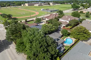 12708 Whispering Hills Dr, Dallas, TX 75243 - Photo 39