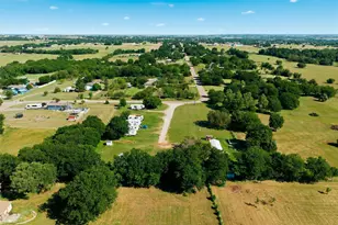 154 Franks Villa, Bruceville, TX 76630 - Photo 5