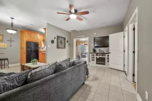 303 E Brockett St, Sherman, TX 75090 - Photo 15
