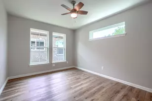 321A Fagg Dr, Lewisville, TX 75057 - Photo 5