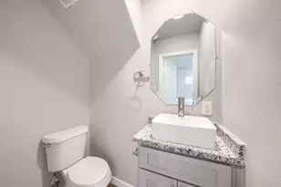 321A Fagg Dr, Lewisville, TX 75057 - Photo 9