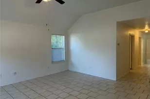5500 David Strickland Rd, Fort Worth, TX 76119 - Photo 3